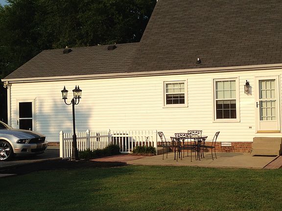 2nd image of 4612 Pavillion Ct