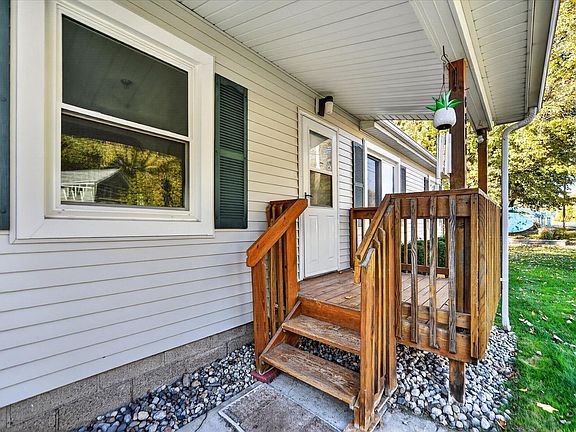 4th image of 6311 Marsh Rd