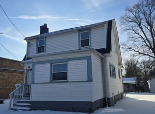 916 S Hawkins Ave, Akron, OH 44320