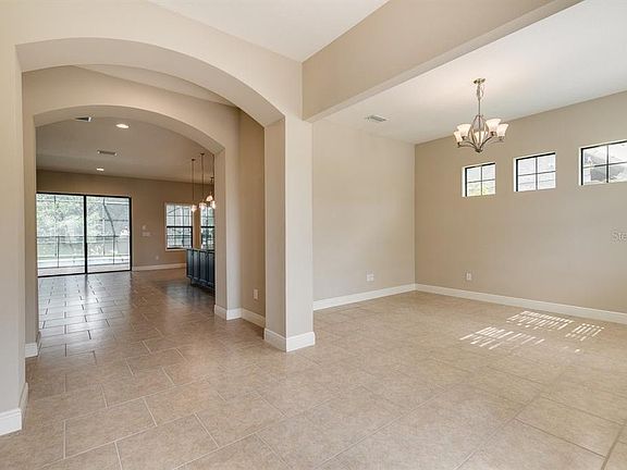 3rd image of 714 Terra Vista St