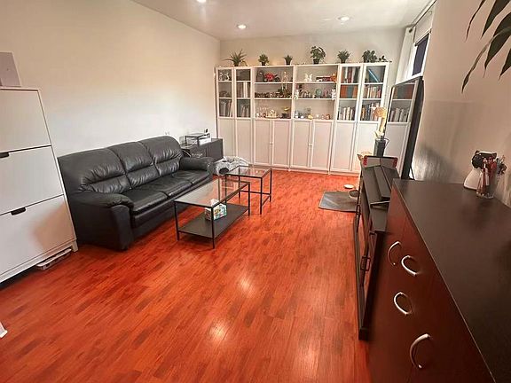 4th image of 139-15 28 Road #6G