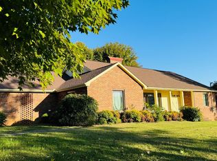259 Cherokee Dr, Newport, TN 37821