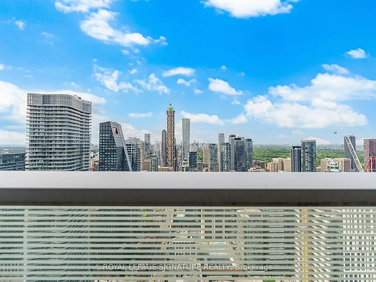 501 Yonge St #5204 — Photo 19