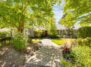 3085 NW Linmere Dr, Portland, OR 97229