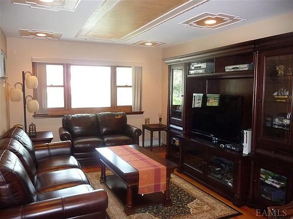 3rd image of 3144 Ampere Ave