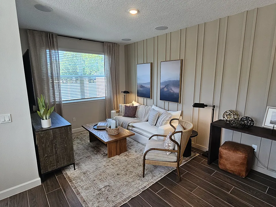 7622 Deer Valley Cir