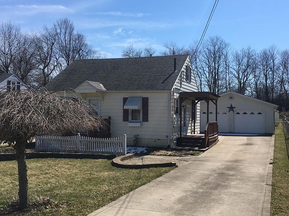 1st image of 368 Jade Ave