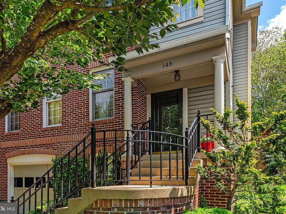 1st image of 146 Mosby Cir
