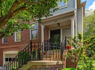146 Mosby Cir, Warrenton, VA 20186