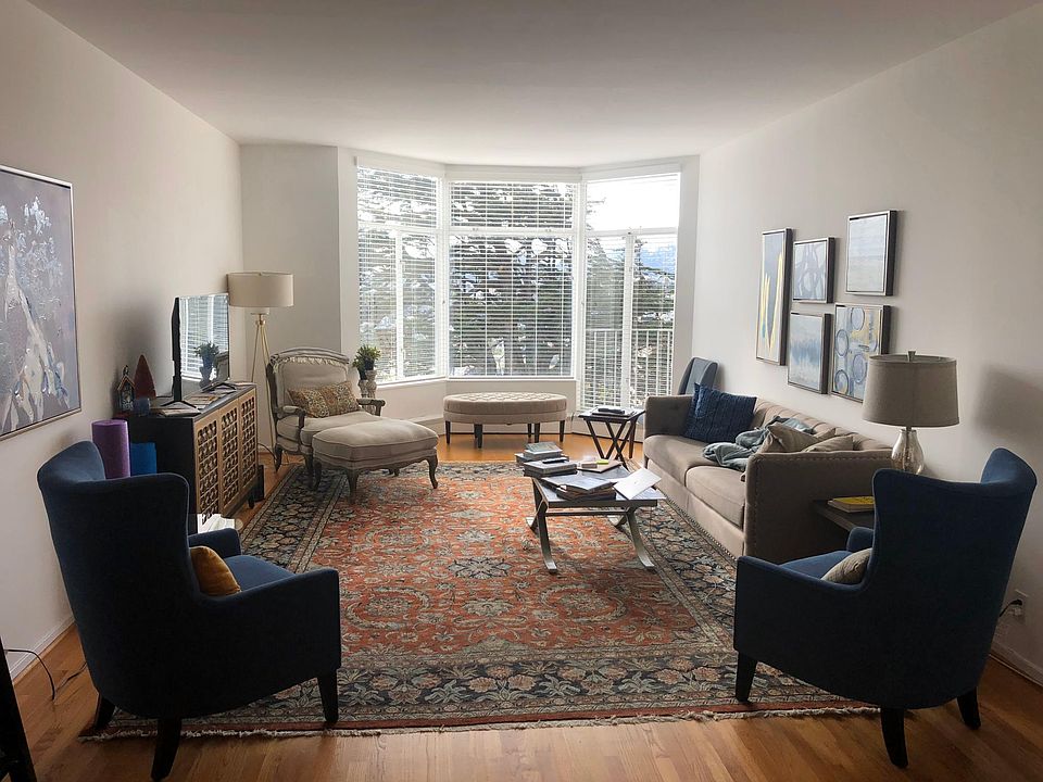 1st image of 2985 Pacific Ave #10