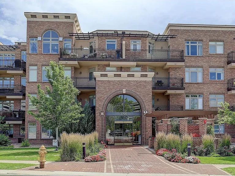 2700 E Cherry Creek South Dr #202 — Photo 15