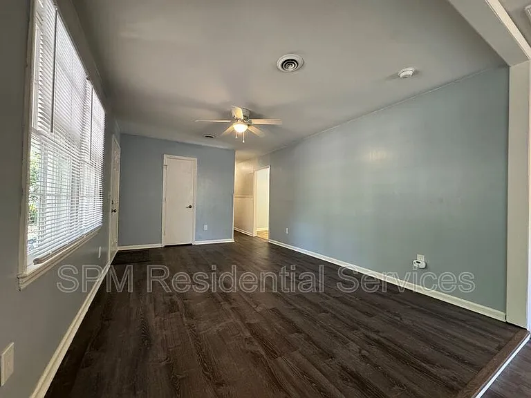 4805 Lord Nance Ct — Photo 5