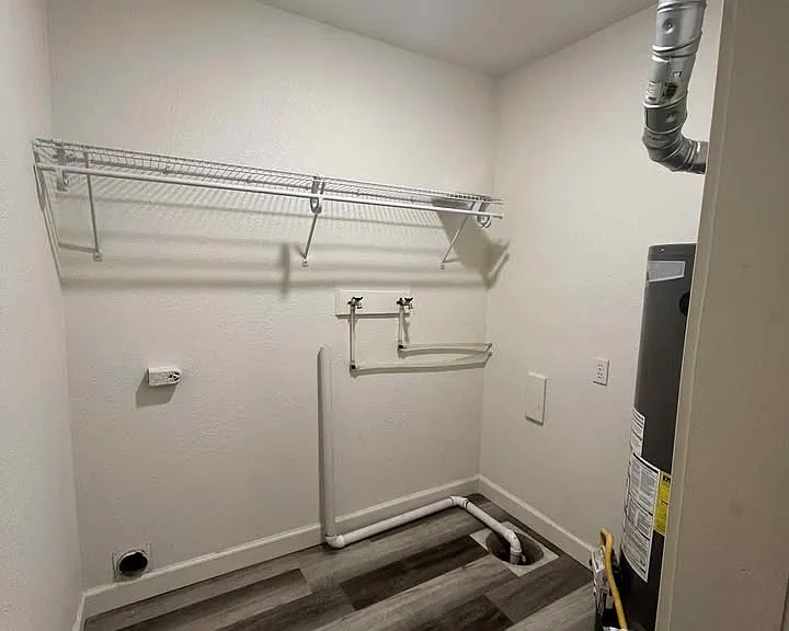 2404 SW Eveningside Dr — Photo 12