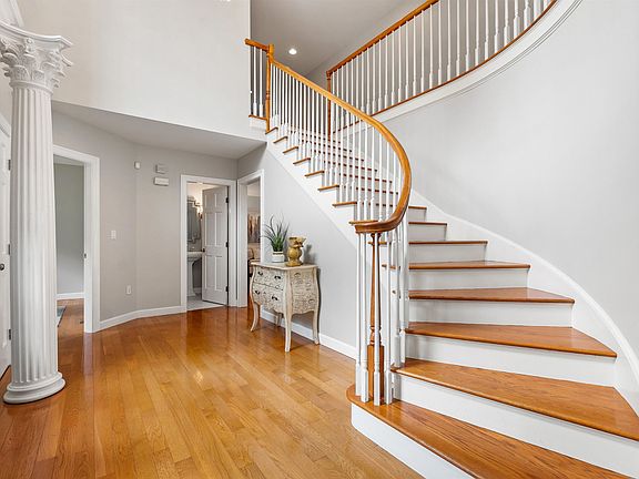 2nd image of 271 Merritt Nyberg Lane