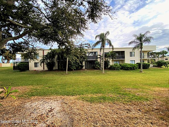4th image of 200 International Dr APT 203