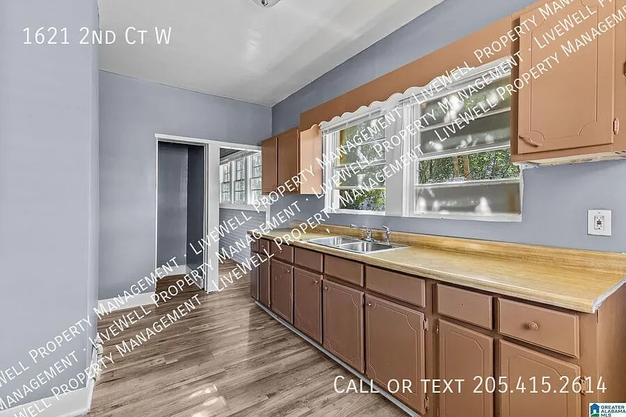 3 Bedroom in Princeton West — Photo 4