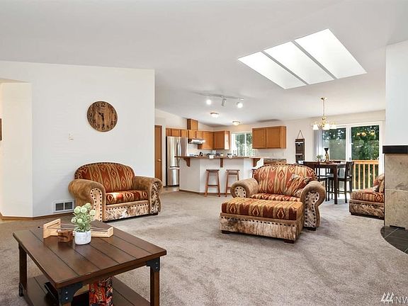 5th image of 12711 187th Ave NW