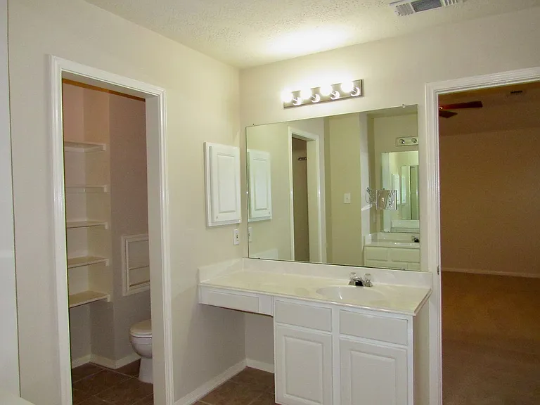 11126 Cactus Point Ct — Photo 13