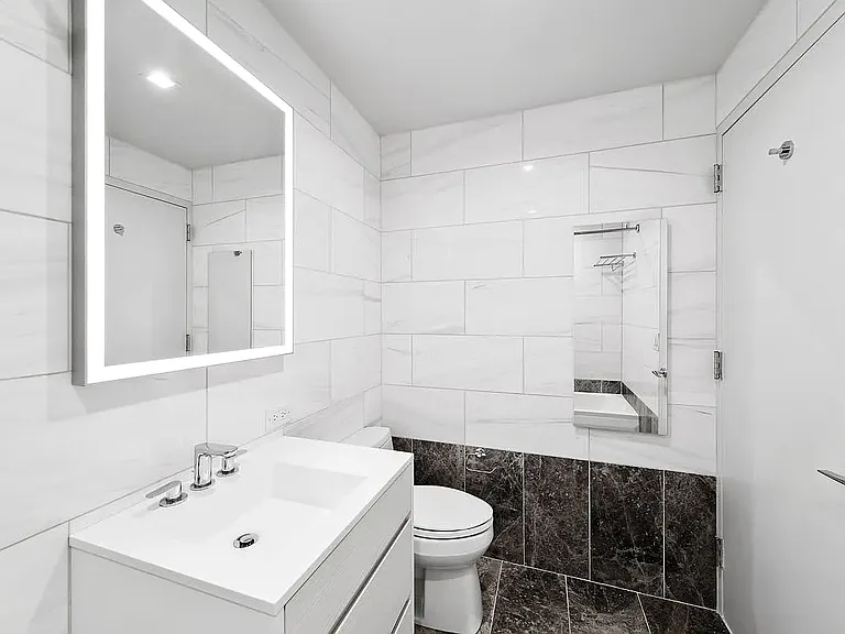 Columbus Pl #S39D — Photo 11