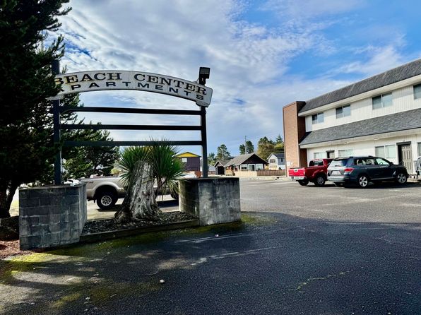 1101 Pacific Ave N #15