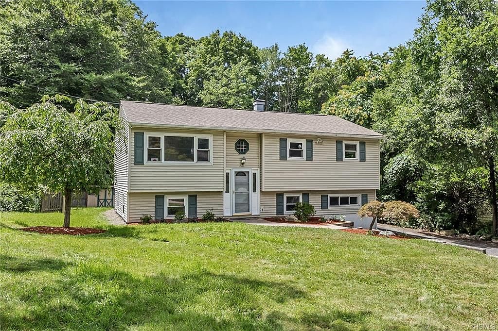 69 Duelk Ave, Monroe, NY 10950 | Zillow