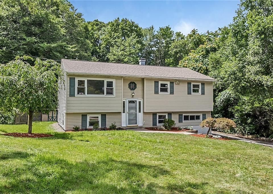 1st image of 69 Duelk Ave