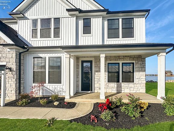 3rd image of 8335 Reserve Way