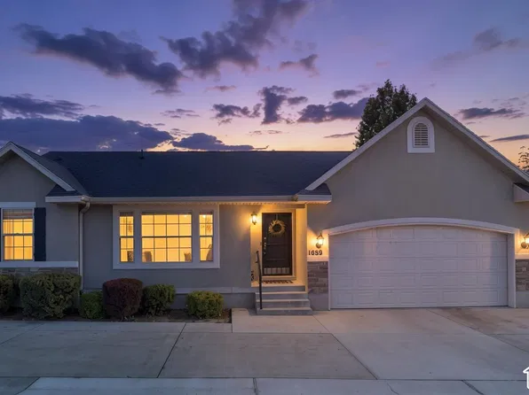 1689 W Cadbury Ln S, Springville, UT 84663