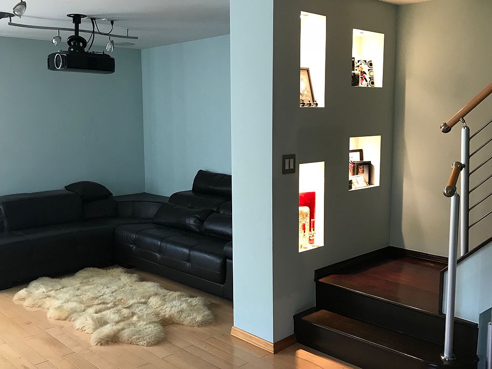 1st image of 40 Stonegate Dr