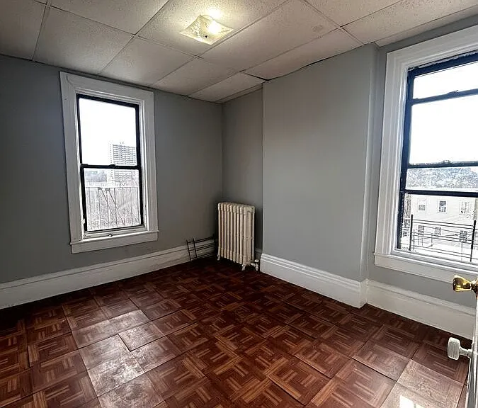176 Palisade Ave — Photo 4