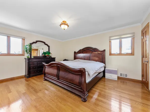 91-11 163rd Avenue image 7 of 15