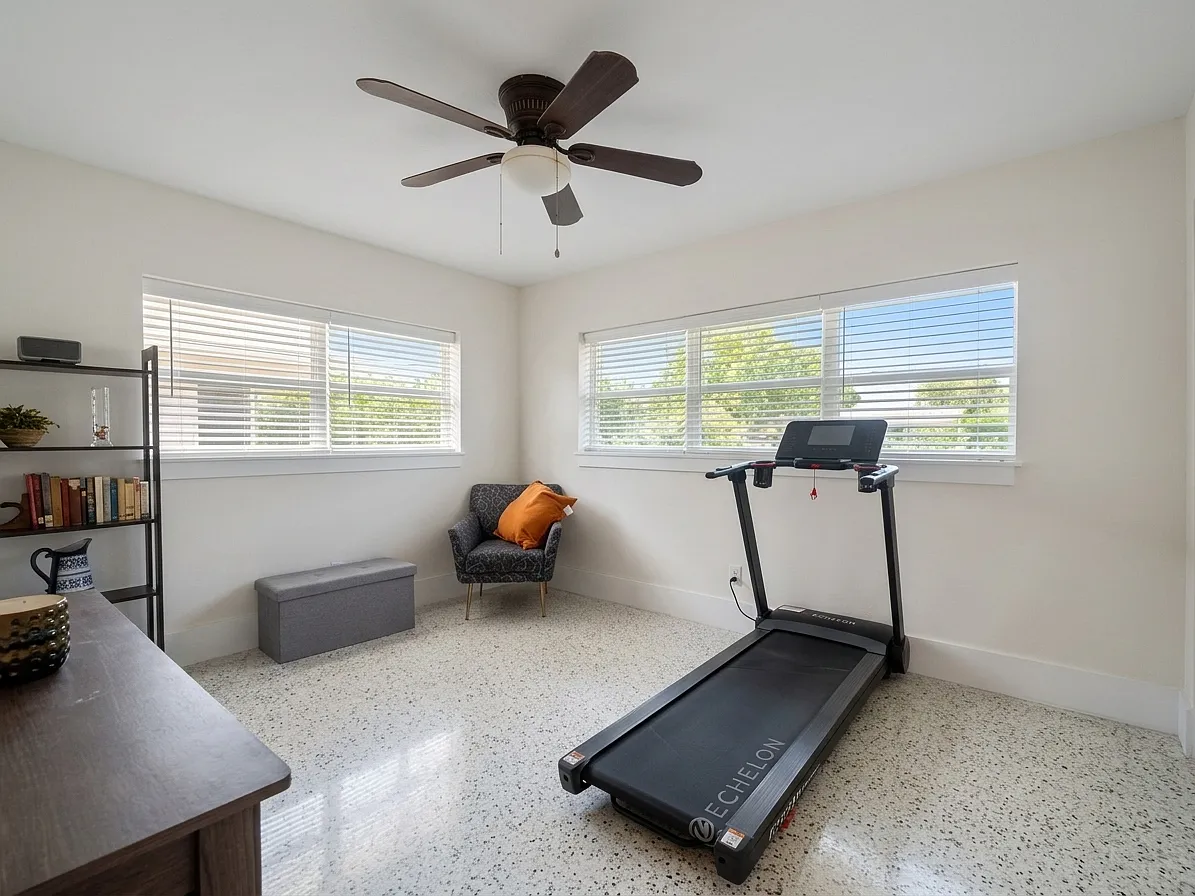 2 bed, 1884 sqft, $2,750 — Photo 4