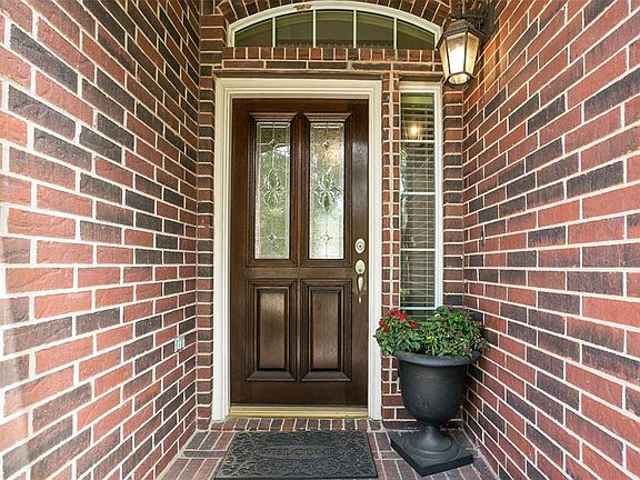 3rd image of 26711 Twilight Grove Ln