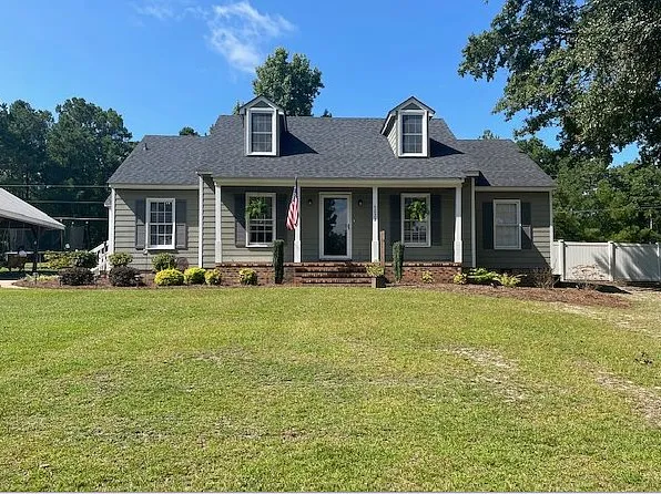 5222 W Market Street Ext, Cheraw, SC 29520