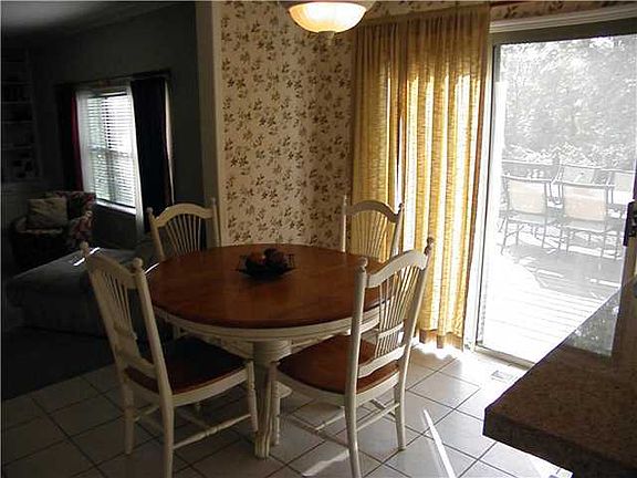 5th image of 7601 Bellepoint Pl