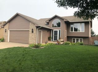 7104 W Panama St, Sioux Falls, SD 57106