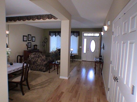 4th image of 10410 NE 92nd Ave