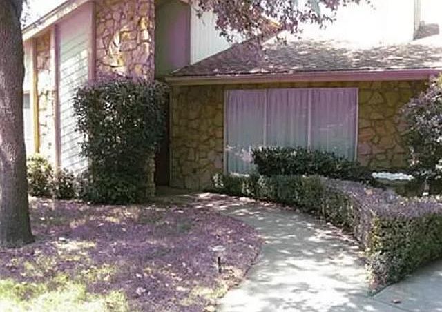 1st image of 200 Hollyhill Ln