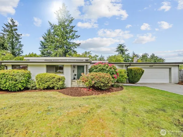6217 Hillcrest Drive SW, Lakewood, WA 98499