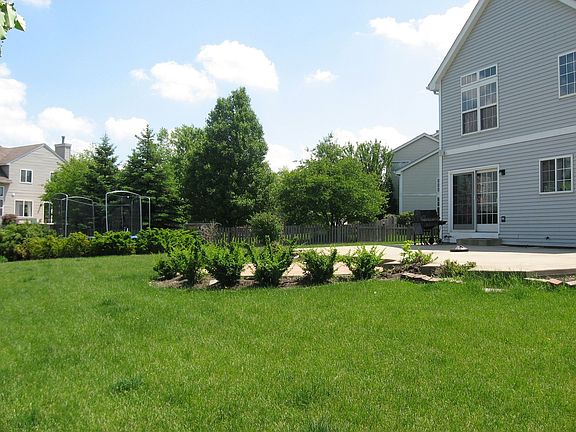 2nd image of 778 Oakmeadow Ct