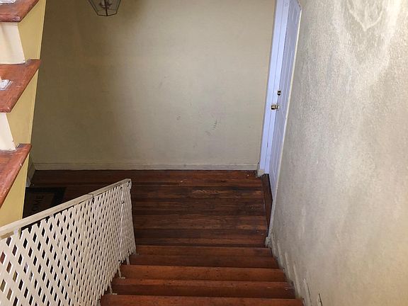 3rd image of 1220 Marseille Dr APT 7