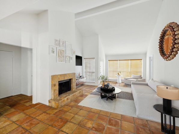2100 Tanglewilde St APT 184