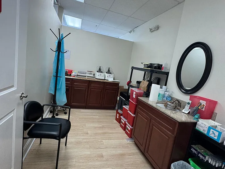 1005 Rahway Ave #11 — Photo 10