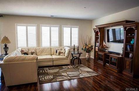 4th image of 31793 Cloverhill Way