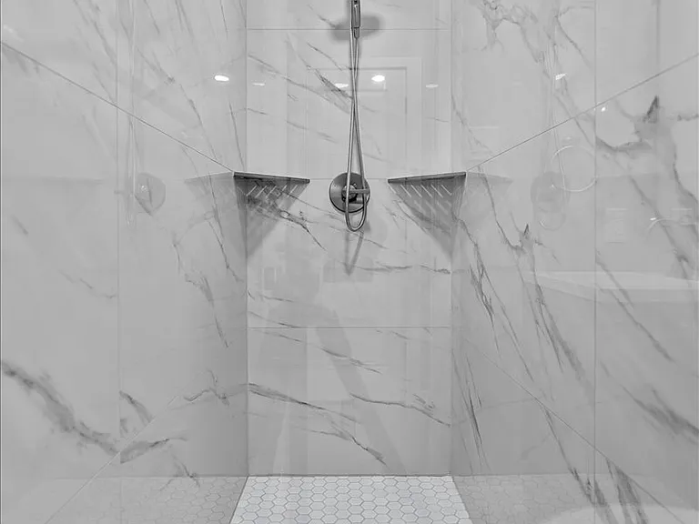 305 Valley Park Dr — Photo 34