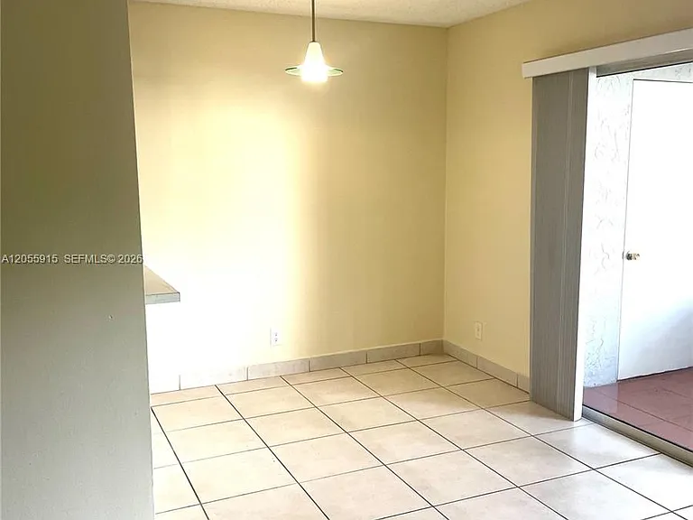 9181 SW 138th Pl #9181 — Photo 6