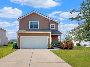 33 Pacolet Ln, Beaufort, SC 29906