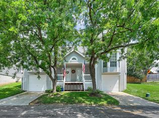 1605 Whispering Creek Dr, Ballwin, MO 63021