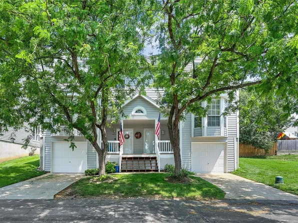 1605 Whispering Creek Dr, Ballwin, MO 63021