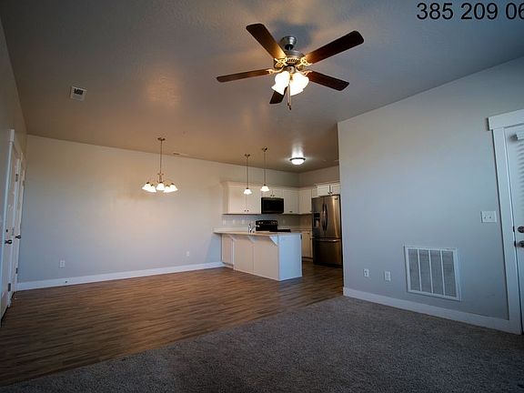 5th image of 78 W Silver Springs Dr Unit 907